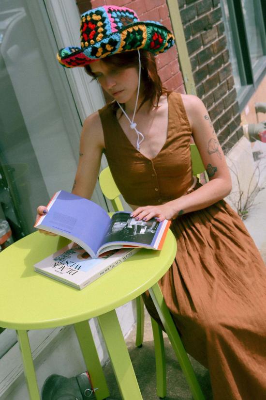  World of Crow 미디 스커트 월드 오브 크로우 풀온 스커트 & 탑 세트, 앤티크 브라운 색상 - OTHER BRANDS