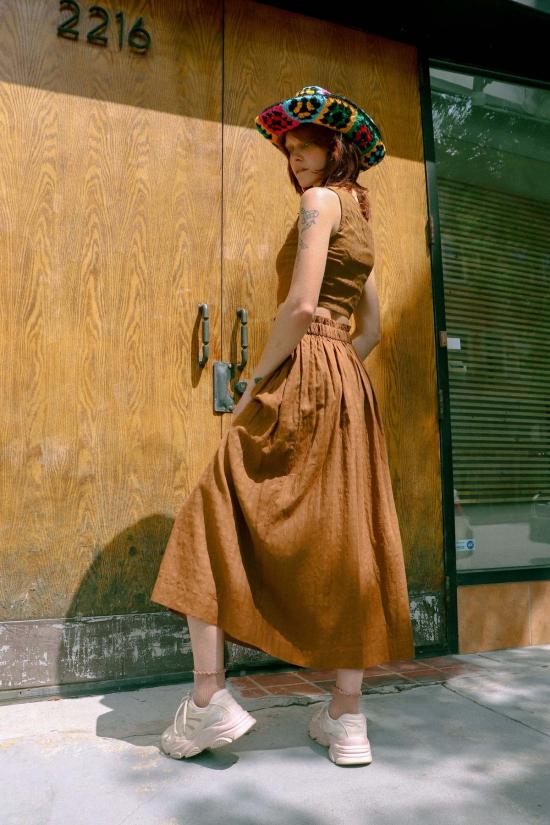  World of Crow 미디 스커트 월드 오브 크로우 풀온 스커트 & 탑 세트, 앤티크 브라운 색상 - OTHER BRANDS