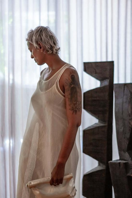  에리카 타노브 롱 원피스 에리카 타노프 가민 자수 실크 오르간자 드레스 아이보리 - ERICA TANOV