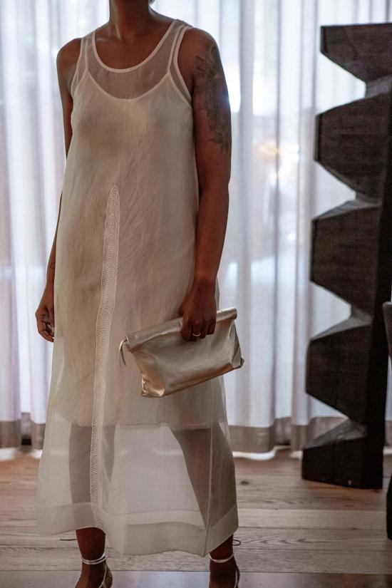  에리카 타노브 롱 원피스 에리카 타노프 가민 자수 실크 오르간자 드레스 아이보리 - ERICA TANOV