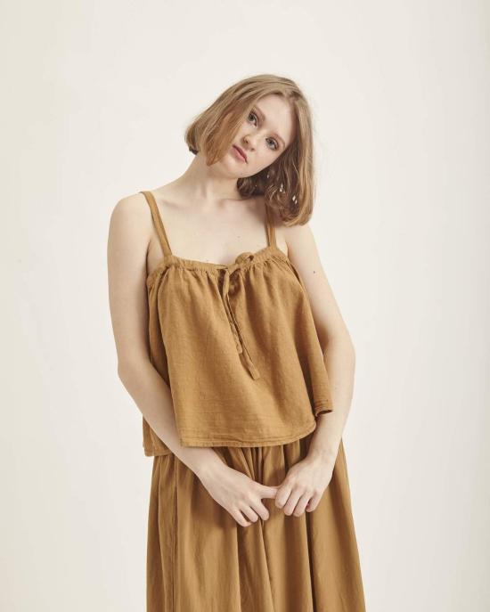  Revisited Matters 민소매 티셔츠 리비지티드 매터스 바리 탑 다크 골드 - OTHER BRANDS