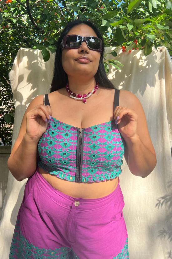  아바카시 민소매 티셔츠 지퍼 크롭탑 - ABACAXI