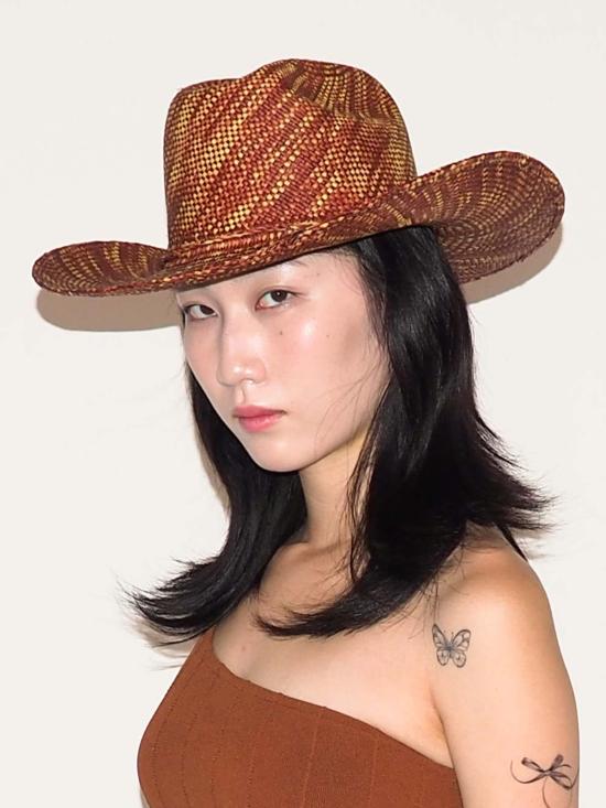  클라이드 모자 리첸 브라운 웨이브 토킬라 스트로 소재의  웨스턴 햇