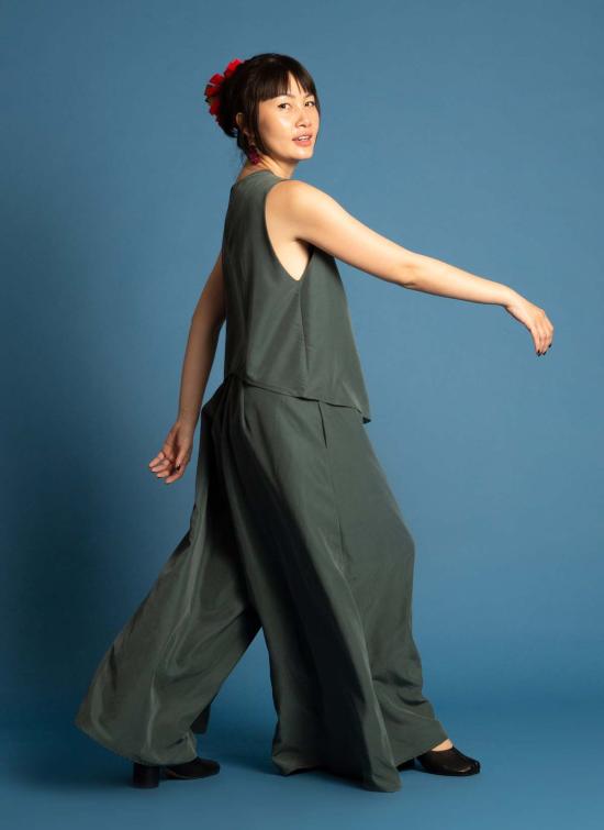  카렘 민소매 티셔츠 페탈 드롭드 암 탱크 블루 제이드 - KAAREM