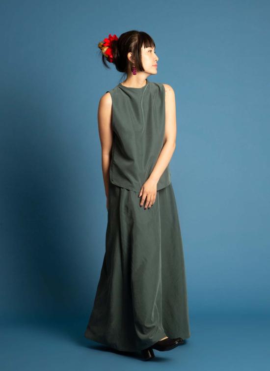  카렘 민소매 티셔츠 페탈 드롭드 암 탱크 블루 제이드 - KAAREM