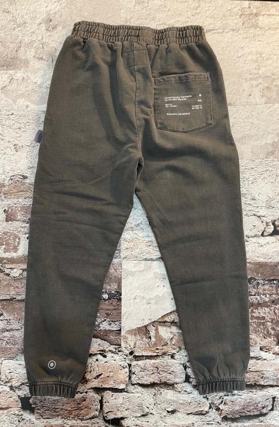  Hermanos Koumori 트레이닝/조거 팬츠 헤르마노스 쿠모리 프로젝션 조거 팬츠 블랙 가먼트 다이