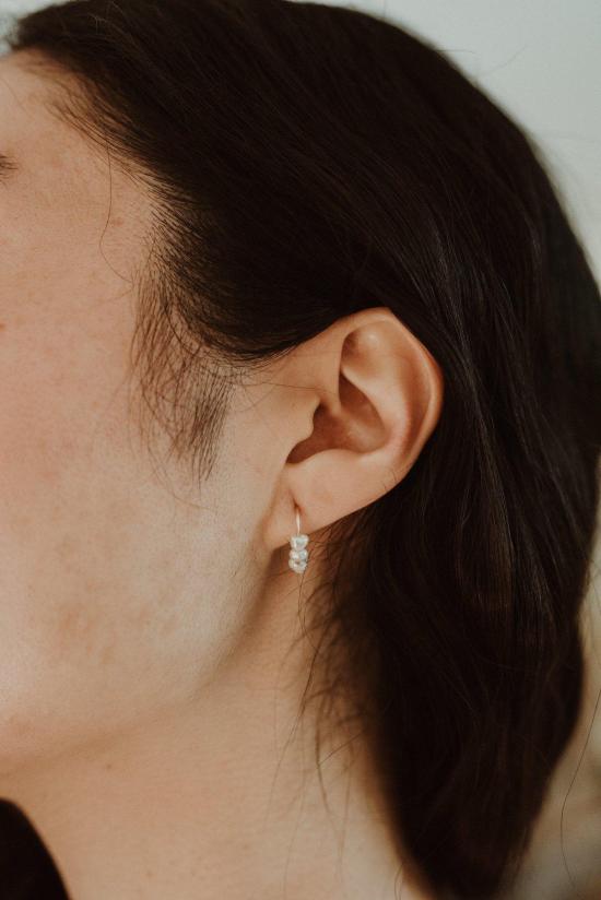  Uni 이어링 유니 주얼리 시드 펄 후프 귀걸이 - OTHER BRANDS