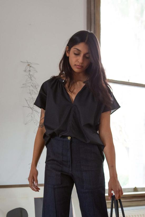  에리카 타노브 블라우스 에리카 타노프 패티 코튼  블랙