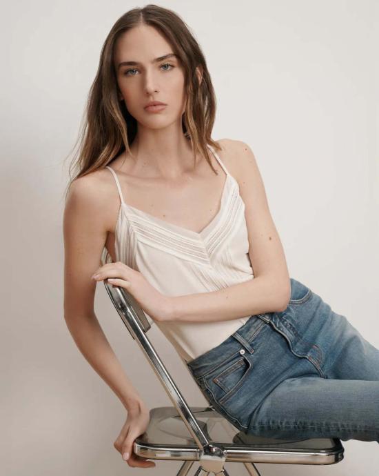  베로니카비어드 민소매 티셔츠 베로니카 비어드 마레이 카미