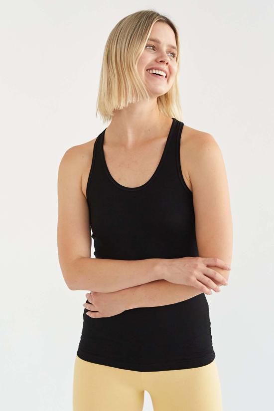  On/off essentials 민소매 티셔츠 온/오프 에센셜 대나무 스쿱넥 탱크탑