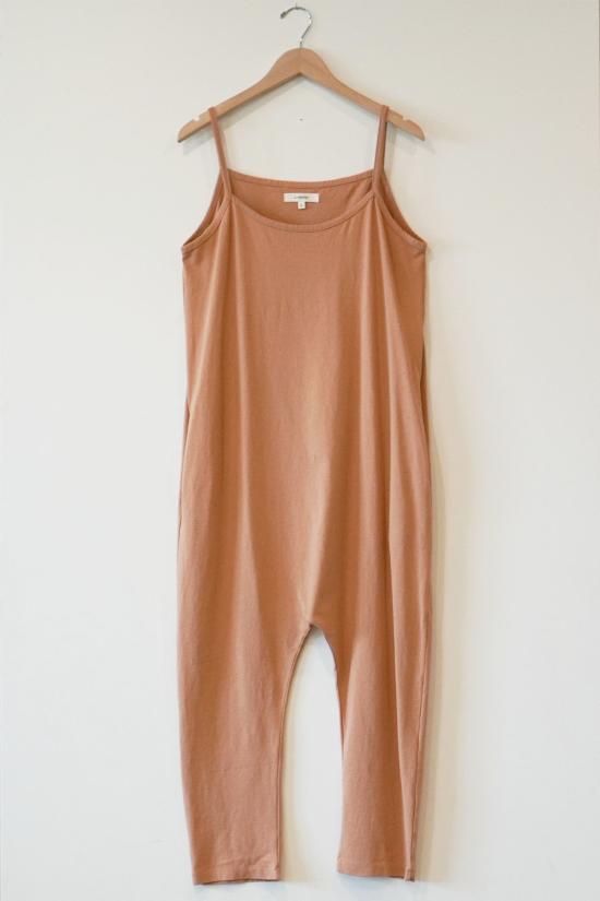  아멘테 점프수트 A Mente 코튼 루즈핏 베기  로즈 가든 - AMENTE