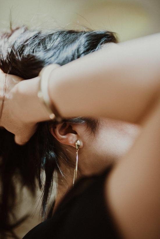  Uni 이어링 유니 주얼리 수리야 후프 스터드 귀걸이 - OTHER BRANDS