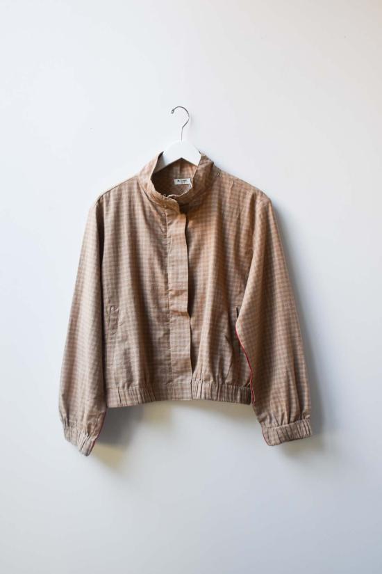  앳 던 자켓 새벽에. 스탠드 칼라 셔츠 재킷 - AT DAWN.