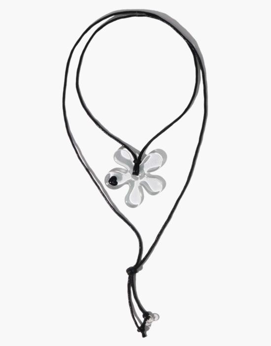  클레드 목걸이/팬던트 페탈 조각 목걸이