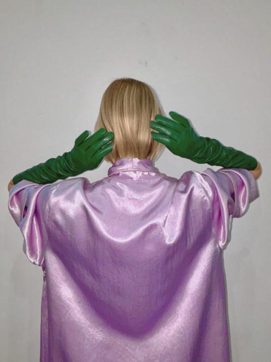  마가렛 장갑 레더 오페라 글러브 보틀 그린