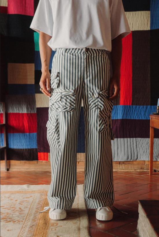  기예르모 브라보 스트레이트 팬츠 프랭크 와이드 스트라이프 팬츠 (검정/녹색) - GUILLERMO BRAVO