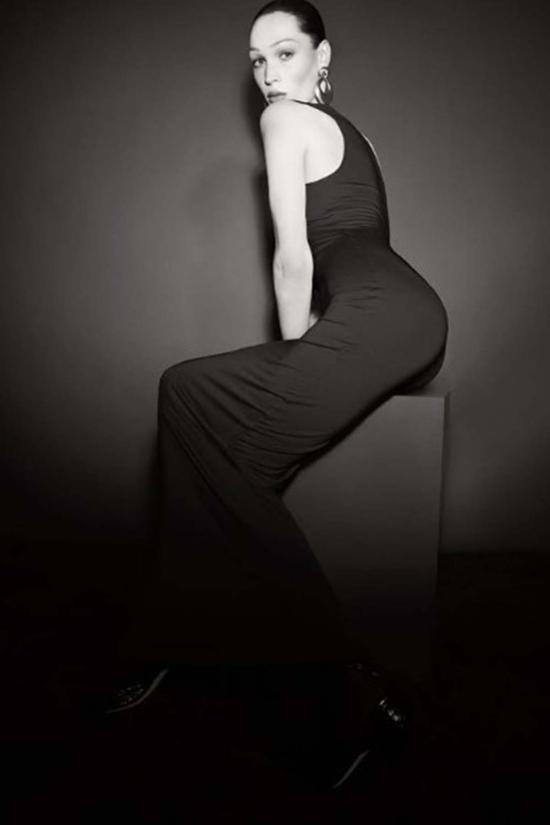  에태르네 롱 원피스 에테르네 민소매 크루넥 맥시 드레스 - ETERNE