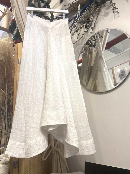  예세이트 롱 스커트 예사엣 자자라 하이로우 스커트 - YESAET