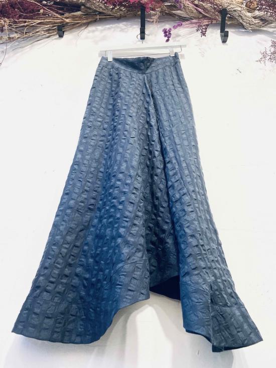  예세이트 롱 스커트 예사엣 자자라 하이로우 스커트