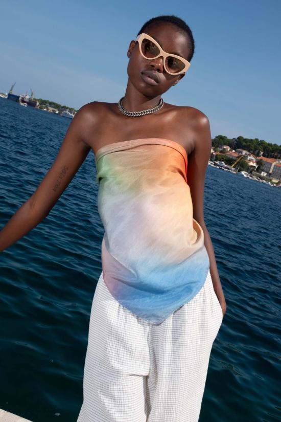  언타이틀드 인 모션 민소매 티셔츠 제목 없음 모션 포마 탑 솔스티스 - UNTITLED IN MOTION