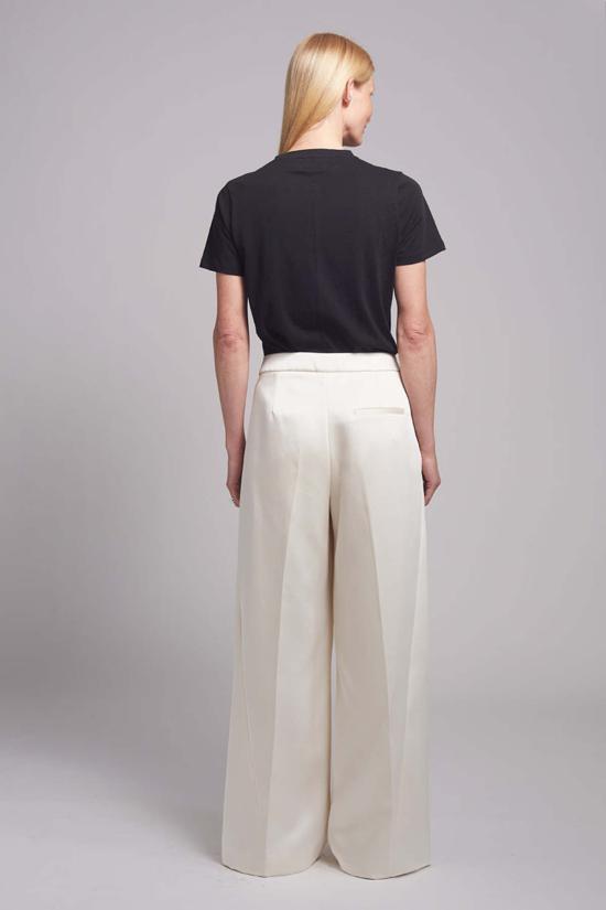  ELEVEN SIX 반팔 티셔츠 일레븐 식스 라라 크루 티셔츠 블랙 - OTHER BRANDS