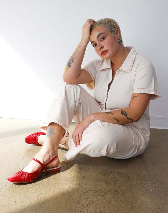  Noble 점프수트 노블 유틸리티 수트 오트밀크 파프리카 스티치