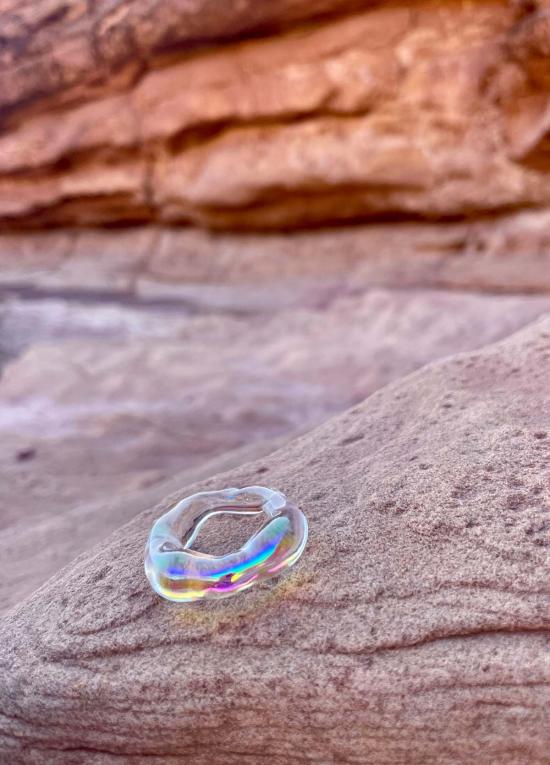  줄리 테브노 반지 줄리 테베노 에니그마 스키니 글래스 링 콜드 웨이브 - JULIE THEVENOT