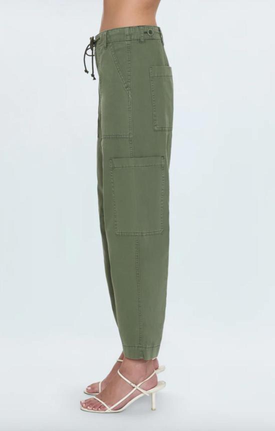  피스톨라 크롭 팬츠 사브리나 커브드 유틸리티 팬츠 메도우 - PISTOLA