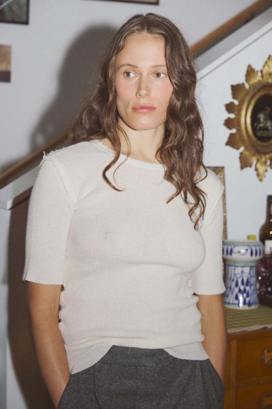  구드런 앤 구드런 반팔 티셔츠 구드룬 & 구드룬 브리타 골지 티셔츠 - GUDRUN & GUDRUN