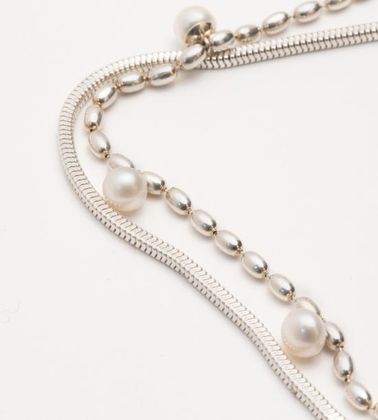  Luz Ortiz 바디 주얼리 루즈 오르티즈 진주 체인 목걸이