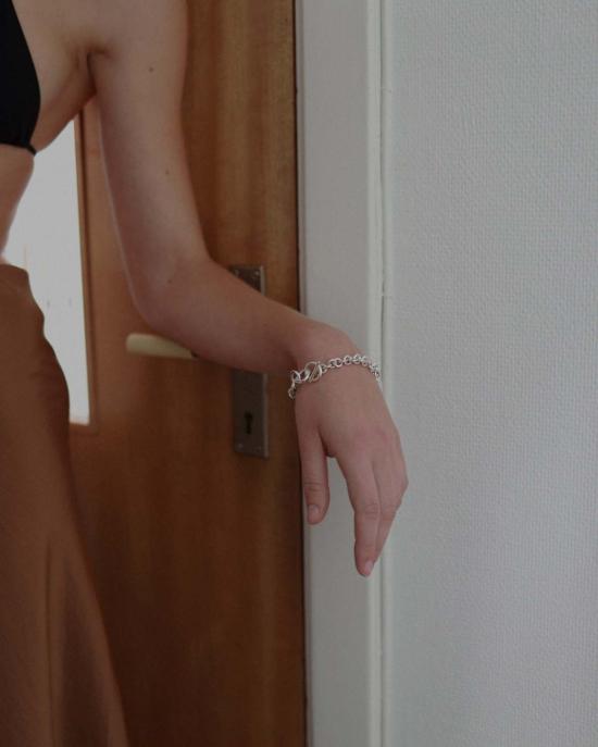  아니카 이네즈 팔찌 테이퍼드 씬 링크 브레이슬릿 실버 - ANNIKA INEZ