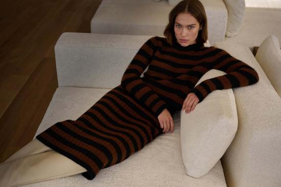  일레븐 식스 미디 스커트 피아 스트라이프 튜브 스커트 - ELEVEN SIX