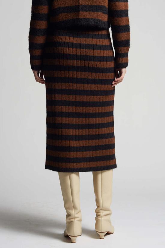  일레븐 식스 미디 스커트 피아 스트라이프 튜브 스커트 - ELEVEN SIX