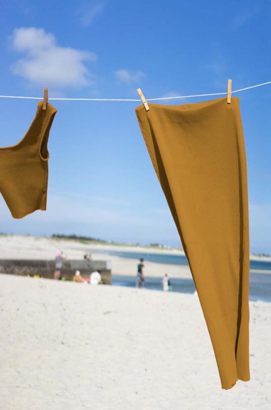  왈츠 미디 스커트 골지 니트  머스타드 골드 - WALTZ