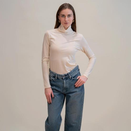  Diega 터틀넥 디에가 타미오