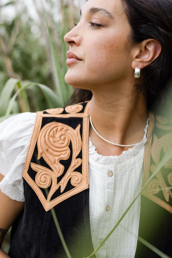  누데이 컬렉션 이어링 눈데이 컬렉션 와이드 해머드 후프 - NOONDAY COLLECTION