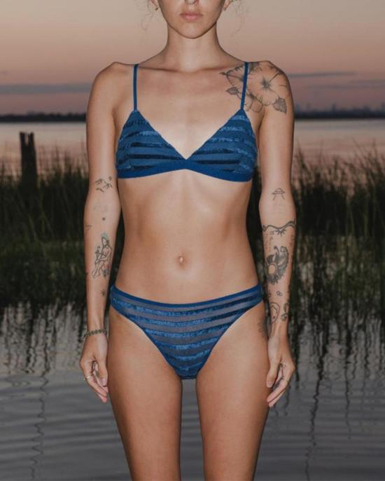  베이스레인지 브라 Baserange 미시시피  블루 스트라이프 벨루어 - BASERANGE