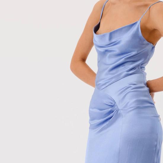  수보 롱 원피스 수부 밀레니아 카울넥 트위스트 스트랩 맥시 드레스 블루 - SUBOO