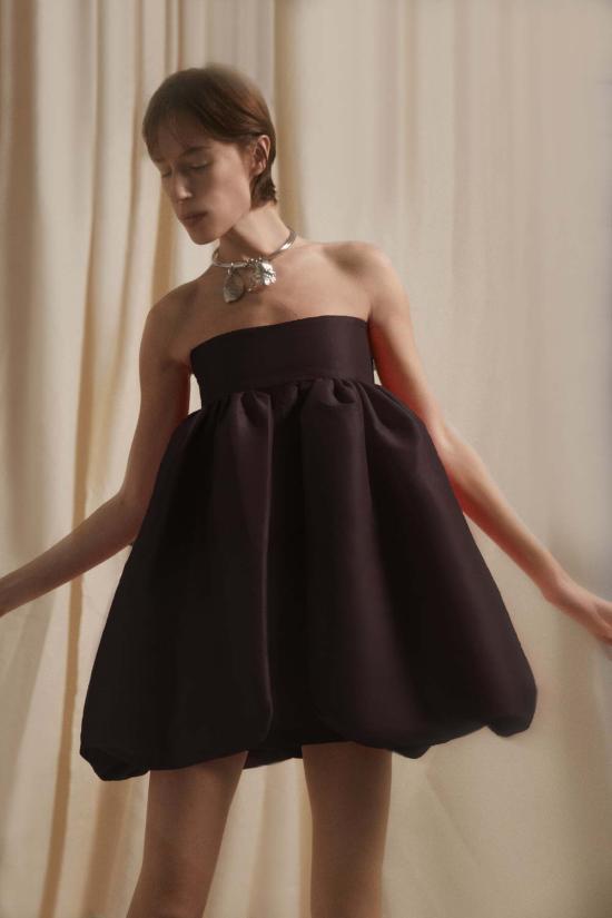  루이자 에 라 루나 민소매 티셔츠 Luisa Et La Luna Bleu 스트랩리스 버블 드레스 느와르 - LUISA ET LA LUNA