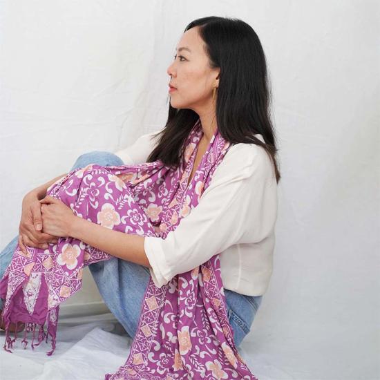  카시 코옵 머플러/스카프 Kasih Coop 핸드메이드 바틱 스카프 핑크/퍼플/복숭아 - KASIH COOP