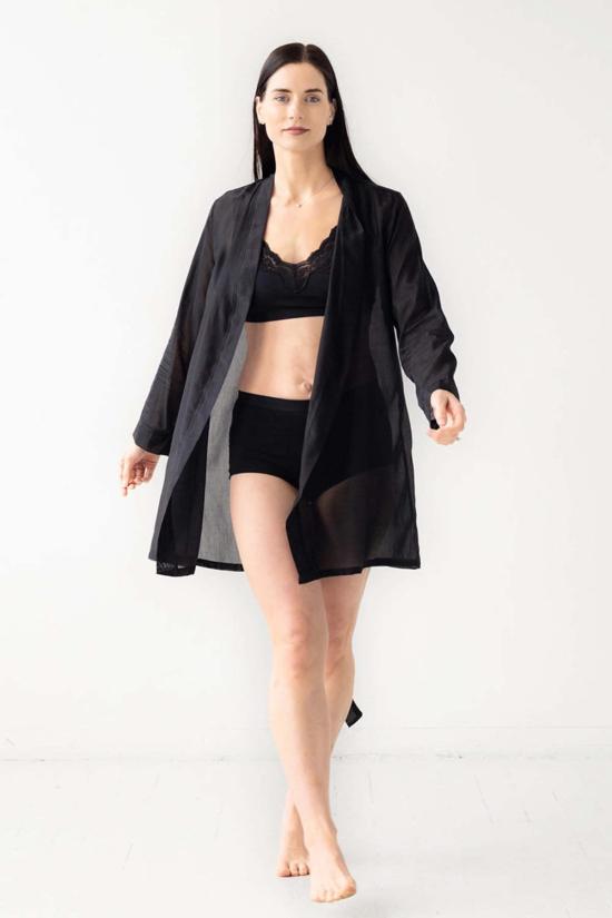  Salua Lingerie 라운지 웨어 살루아 란제리 클래식 코튼 실크 숏 로브 펄/블랙 - OTHER BRANDS