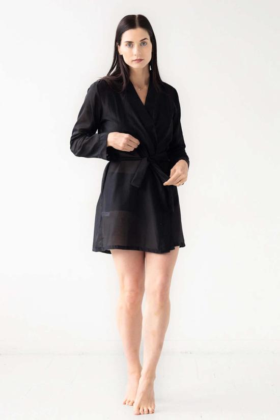  Salua Lingerie 라운지 웨어 살루아 란제리 클래식 코튼 실크 숏 로브 펄/블랙 - SALUA LINGERIE