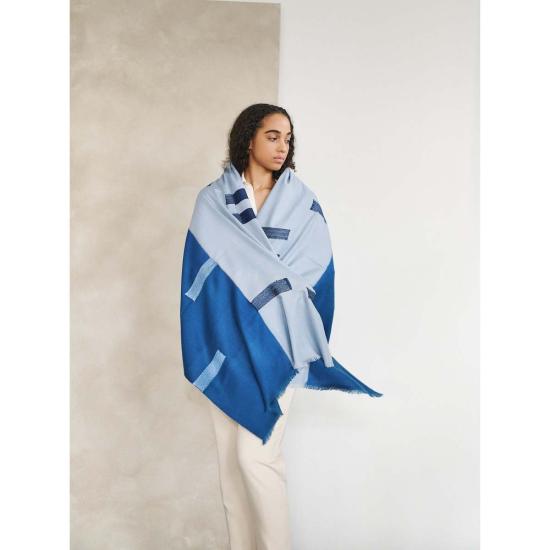  Variously 머플러/스카프 다양한 색상의 하버 블루 실크 메리노 핸드메이드 자수 스카프 (블루/오렌지) - OTHER BRANDS