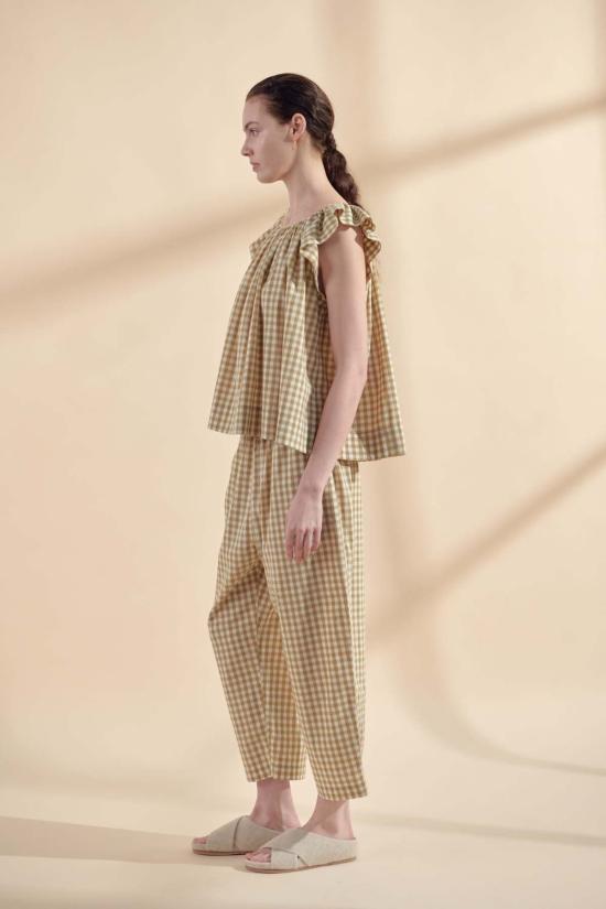  아멘테 블라우스 러플 탑 내추럴 깅엄 - AMENTE