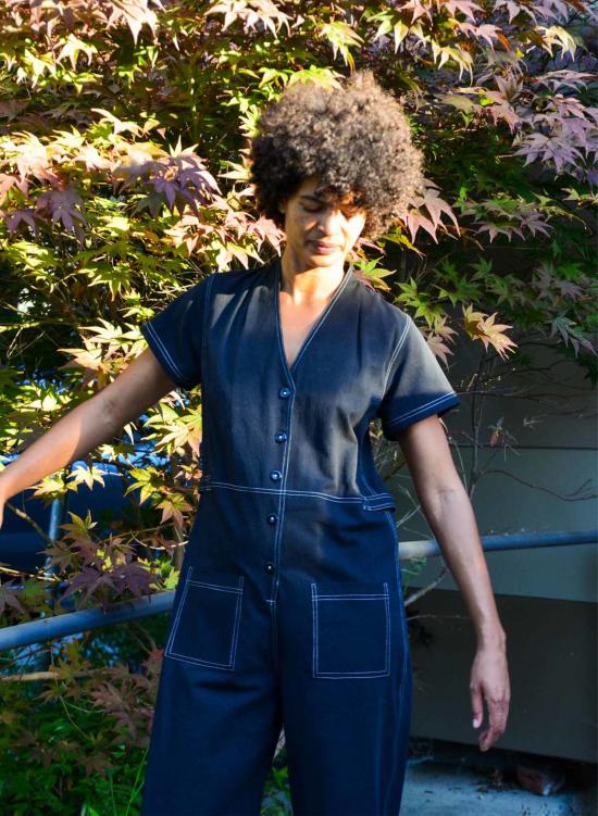  시크 콜렉티브 점프수트 Seek Collective 아멜리아 롬퍼 워시드 블랙 - SEEK COLLECTIVE