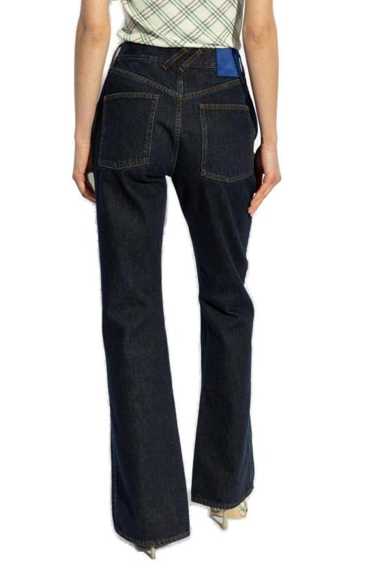  버버리 데님 팬츠 로고 패치 플레어 진 데님 - BURBERRY