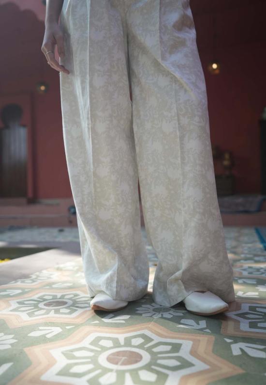  IKKIVI 스트레이트 팬츠 이키비 노어 팬츠 오프 화이트 - OTHER BRANDS