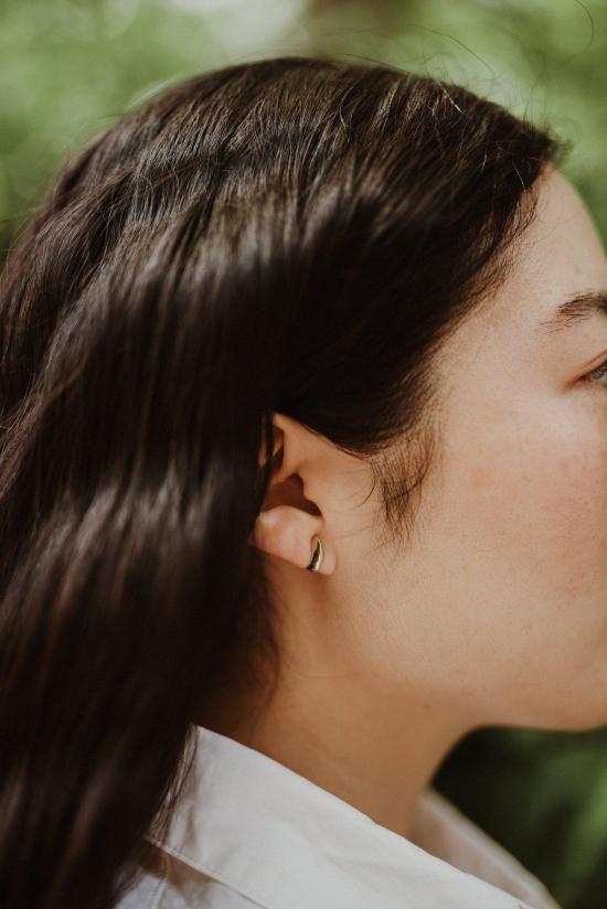  Uni 이어링 유니 주얼리 날라 스터드 귀걸이 - OTHER BRANDS