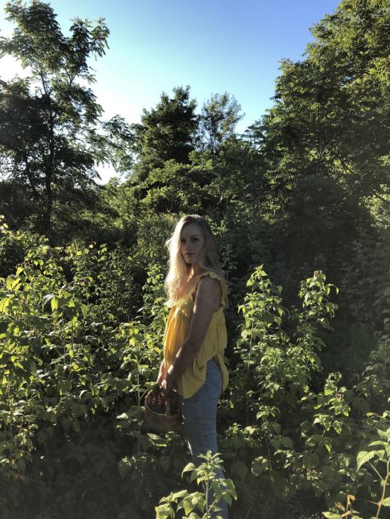  어피스 어파트 민소매 티셔츠 각각 에밀 탑 선 - APIECE APART