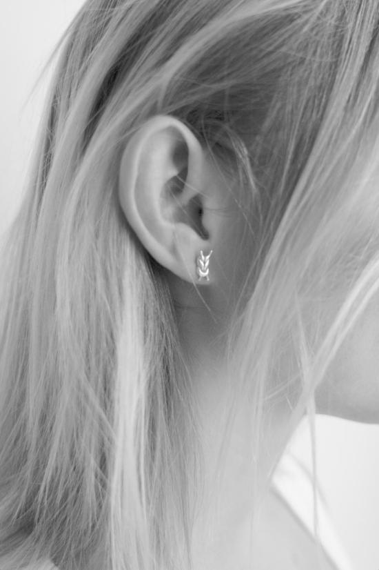  오디세이아 이어링 오디세아 매듭 귀걸이 - ODISSEA